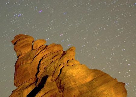 双子座流星雨出现在每年_双子流星雨每年都有吗_双子座流星雨出现在每年的