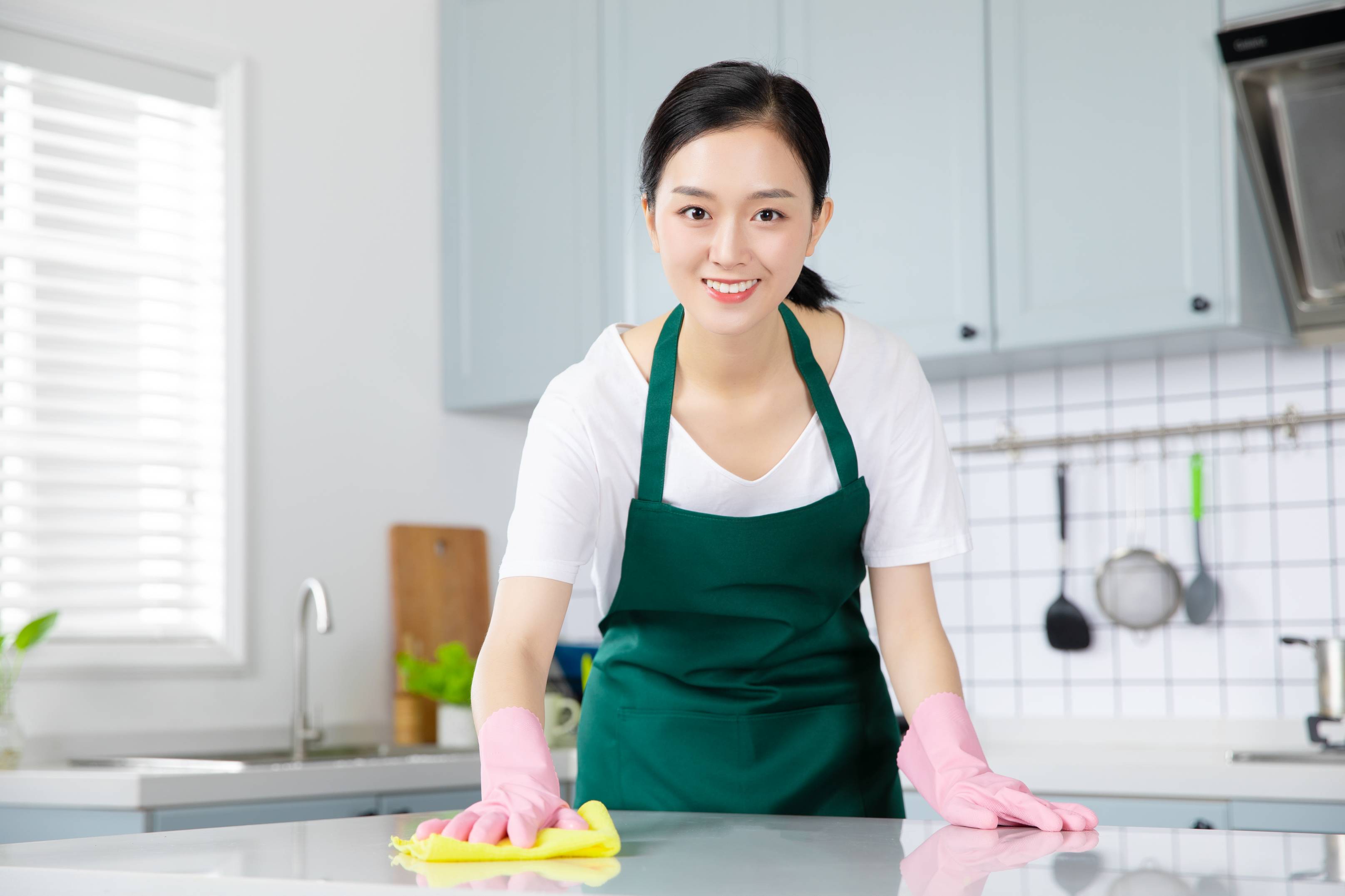 属虎什么日子出生最好|属虎人的最佳出生年份：属虎人哪一年最辉煌，事业顺利，爱情美满？